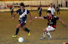Foto de la galería: Colegiales de Concordia 1-Guaraní A. Franco 1