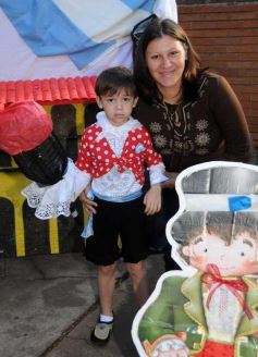 Foto de la galería: Colegio Del Carmen: Acto y festejos