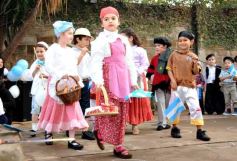 Foto de la galería: Colegio Del Carmen: Acto y festejos