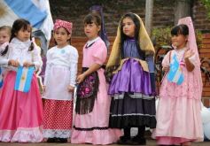 Foto de la galería: Colegio Del Carmen: Acto y festejos