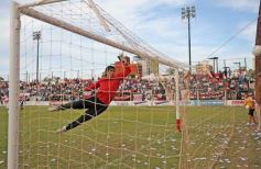 Foto de la galería: Guaraní 2-Colegiales 1