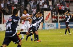 Foto de la galería: Guaraní 2-Colegiales 1