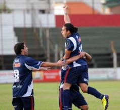 Foto de la galería: Guaraní 2-Colegiales 1