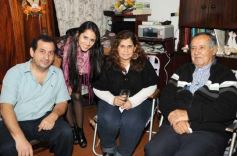 Foto de la galería: Silvina Daniela Davalos en su casa con amigos!!!