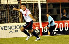 Foto de la galería: Guaraní 0-Juventud Unida 0 (La Franja a un paso del Argentino A)
