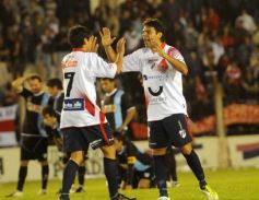 Foto de la galería: Guaraní 0-Juventud Unida 0 (La Franja a un paso del Argentino A)