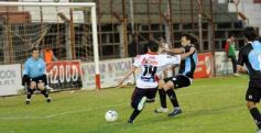 Foto de la galería: Guaraní 0-Juventud Unida 0 (La Franja a un paso del Argentino A)