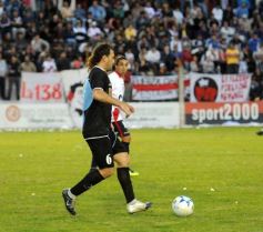 Foto de la galería: Guaraní 0-Juventud Unida 0 (La Franja a un paso del Argentino A)