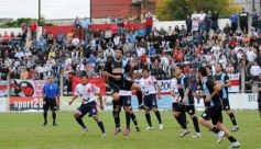 Foto de la galería: Guaraní 0-Juventud Unida 0 (La Franja a un paso del Argentino A)