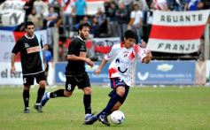 Foto de la galería: Guaraní 0-Juventud Unida 0 (La Franja a un paso del Argentino A)
