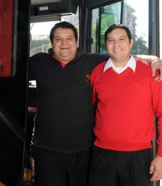 Foto de la galería: La gente acompañó  a Guaraní en  Tucumán