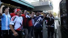 Foto de la galería: La gente acompañó  a Guaraní en  Tucumán