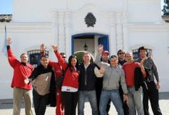 Foto de la galería: La gente acompañó  a Guaraní en  Tucumán