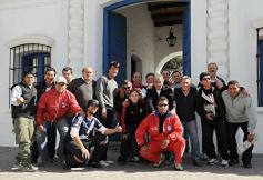 Foto de la galería: La gente acompañó  a Guaraní en  Tucumán