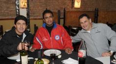 Foto de la galería: La gente acompañó  a Guaraní en  Tucumán