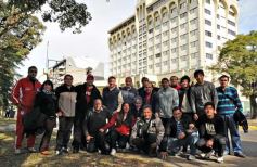 Foto de la galería: La gente acompañó  a Guaraní en  Tucumán