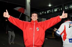 Foto de la galería: La gente acompañó  a Guaraní en  Tucumán