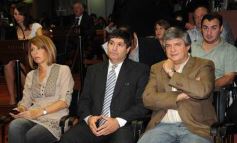 Foto de la galería: Cuarto Intermedio: Carlos Rovira recibe Lanza de Andresito