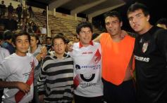 Foto de la galería: Festejos por el ascenso de Guaraní al Argentino A