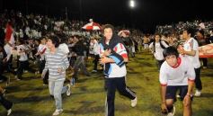 Foto de la galería: Festejos por el ascenso de Guaraní al Argentino A