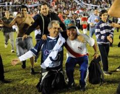 Foto de la galería: Festejos por el ascenso de Guaraní al Argentino A