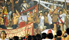 Foto de la galería: Festejos por el ascenso de Guaraní al Argentino A