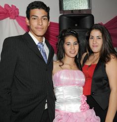 Foto de la galería: Los 15, de Gabriela Portes en el Club Luz y Fuerza de Posadas