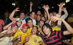 Foto de la galería: Crucero: Caravana y festejos por el ascenso al Nacional B
