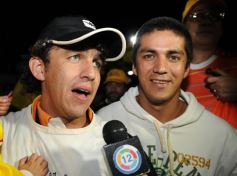 Foto de la galería: Crucero: Caravana y festejos por el ascenso al Nacional B