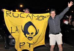 Foto de la galería: Crucero: Caravana y festejos por el ascenso al Nacional B