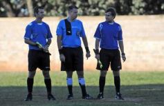 Foto de la galería: Argentinos 2-El Brete 3, primera final