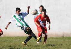 Foto de la galería: Argentinos 2-El Brete 3, primera final