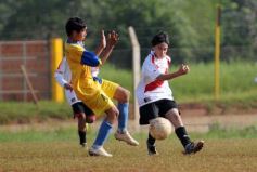 Foto de la galería: Final clase 1999: Guaraní 2-Mitre 1