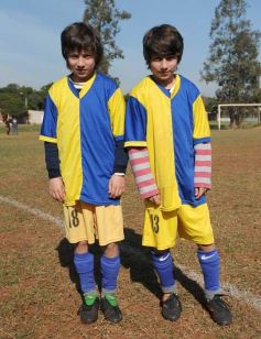 Foto de la galería: Final clase 1999: Guaraní 2-Mitre 1