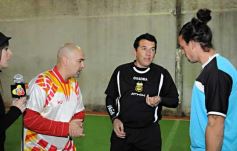 Foto de la galería: Revista 12 4-Amigos de Revista 12 6