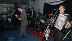 Foto de la galería: Encuentros, cena y baile  por la amistad