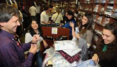 Foto de la galería: El Black Friday movilizó a los posadeños