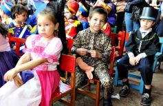 Foto de la galería: Colegio del Carmen. Acto de homenaje al General San Martín
