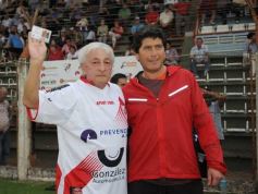 Foto de la galería: Entretiempo del partido entre Guaraní y Juventud Antoniana de Salta 