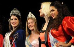 Foto de la galería: Desfile show en el cuarto tramo de la costanera con Ingrid Grudke