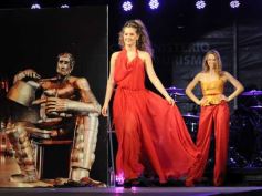 Foto de la galería: Desfile show en el cuarto tramo de la costanera con Ingrid Grudke