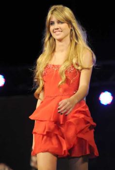 Foto de la galería: Desfile show en el cuarto tramo de la costanera con Ingrid Grudke