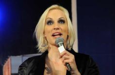 Foto de la galería: Desfile show en el cuarto tramo de la costanera con Ingrid Grudke