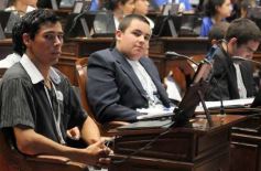 Foto de la galería: Parlamento Estudiantil  Misioneros 2012