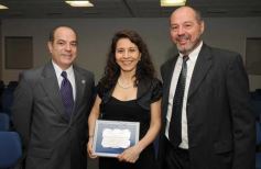 Foto de la galería: Reconocimiento a Profesionales 2012