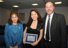 Foto de la galería: Reconocimiento a Profesionales 2012