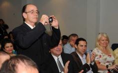 Foto de la galería: Reconocimiento a Profesionales 2012