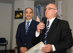 Foto de la galería: Reconocimiento a Profesionales 2012