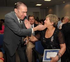 Foto de la galería: Reconocimiento a Profesionales 2012