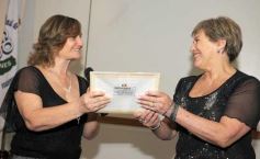 Foto de la galería: Reconocimiento a Profesionales 2012